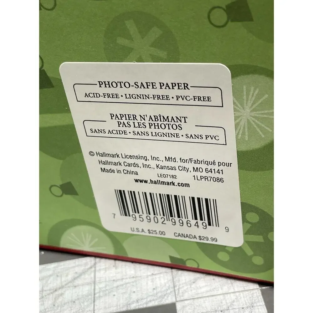 Hallmark Christmas Instant Scrapbook Unused 20 Embellished 6x6